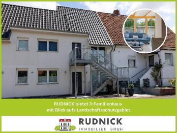 RUDNICK bietet 3 Familienhaus mit Blick aufs Landschaftsschutzgebiet