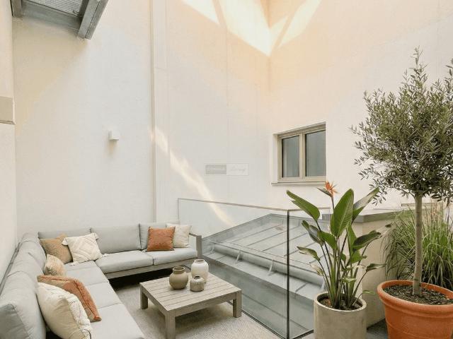 Rudolfsplatz: Lichtdurchflutete Luxus Maisonette mit 2 Eingängen VIDEO verfügbar !