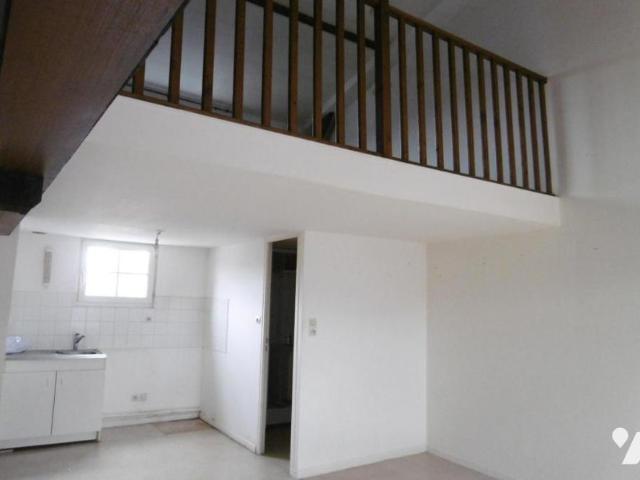 rue charles Morin: appartement de 2 pièces en duplex