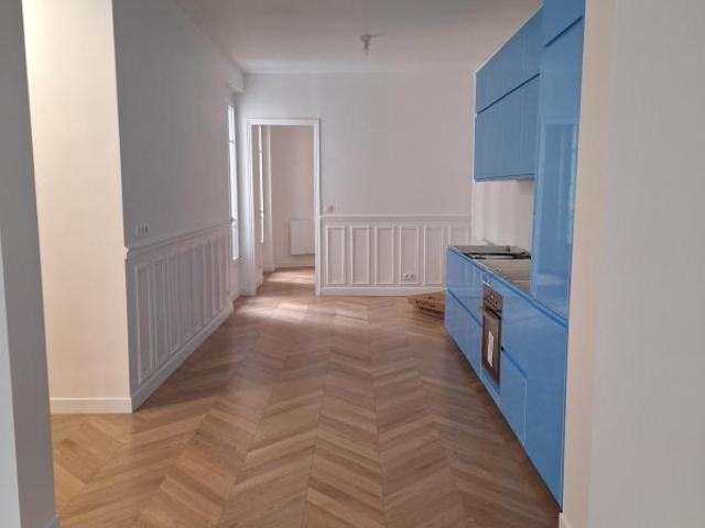 Rue d'Assas, bien d'exception entièrement refait à neuf au cœur du 6ème arrondissement