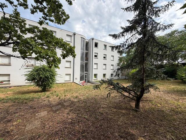 Rue de Dole Besançon Appartement 3 pièce s balcon 68
