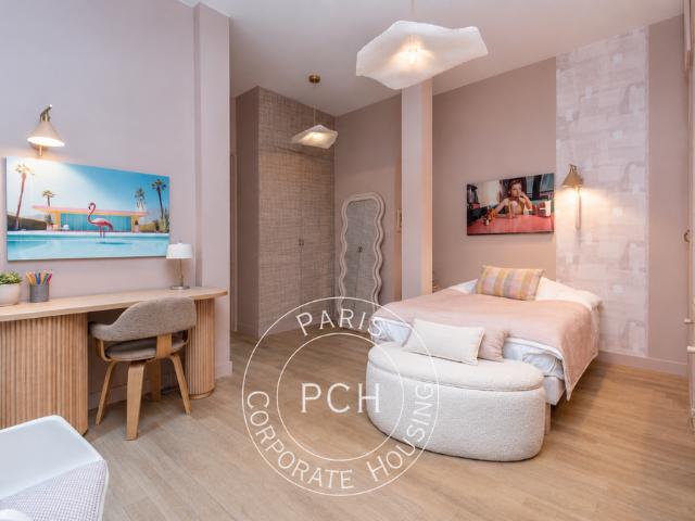 rue de Longchamp, 75016, Paris