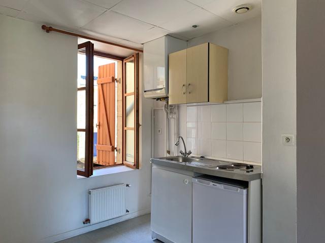 RUE DE LONGVIC – T2 – 37 m²