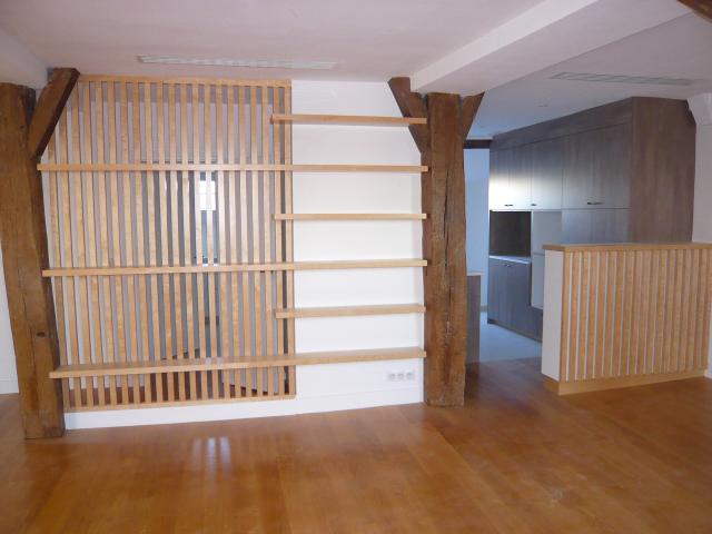 Rue de l'Université, 75007, 3 pièces, 106.41 m2
