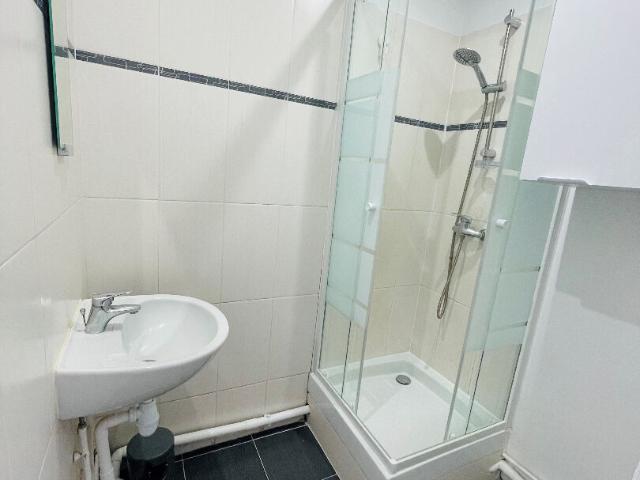 RUE DE PARIS 3 PIECES 46m², Clichy