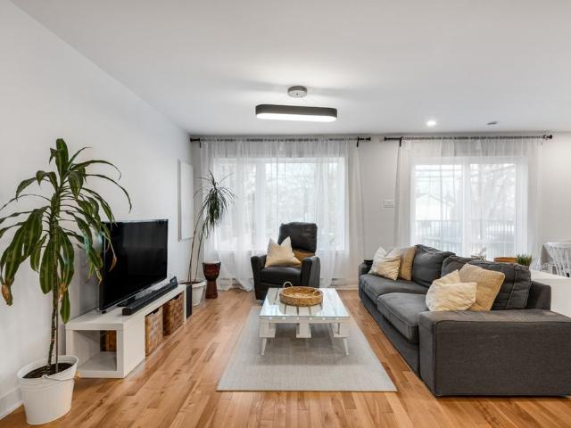 Rue Delson, J3Y 1T6, Longueuil