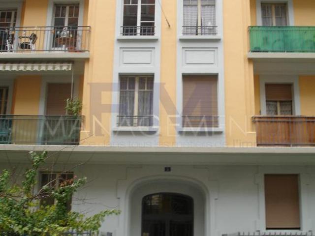 Rue des Lilas 4,5 pièces d'env. 89 m² au 3ème étage FM Management
