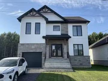 Rue Des Rêves, Sainte Julienne, QC, J0K 2T0 house for sale.
