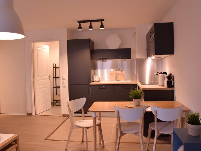 Rue du Chevalier Roze, MARSEILLE 13002