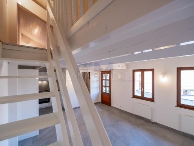 Rue du Gothard – 3 Zimmer mit einer Fläche von etwa 47 m² im 2. Stock