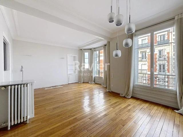 Rue du Général de Gaulle SAINT MANDE 94160 Saint Mandé Réf 87155493