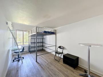 RUE DU HAUT BOURGEOIS DISPONIBLE IMMEDIATEMENT | Agence 147