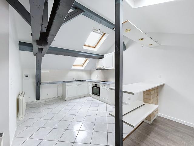 RUE DU SERGENT BLANDAN DISPONIBILITE IMMEDIATE | Agence 147