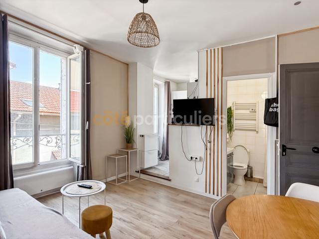 RUE EMILE ZOLA CHARMANT 2 PIECES MEUBLE