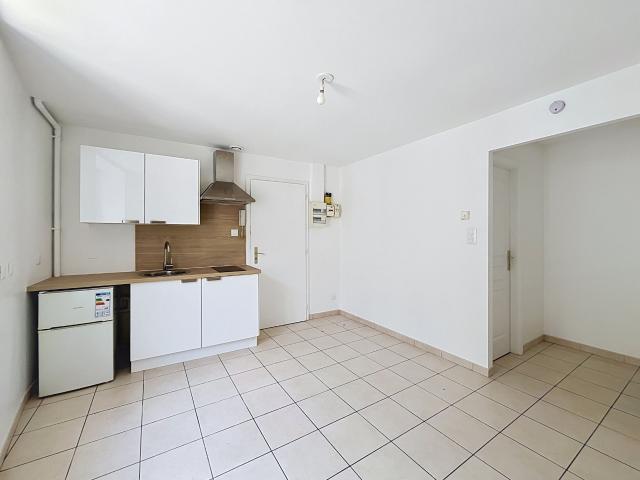 RUE FRANCOIS GUINET DISPONIBILITE IMMEDIATE | Agence 147