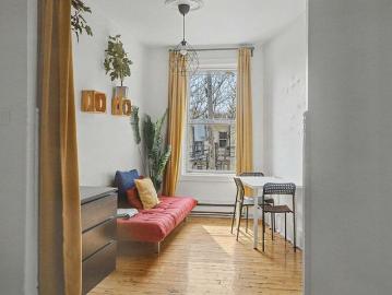 Rue Frontenac