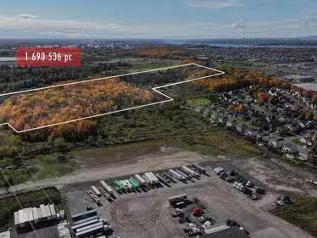 Rue Jacques Nau, Lévis Desjardins, QC, G6V 9J4 vacant land.