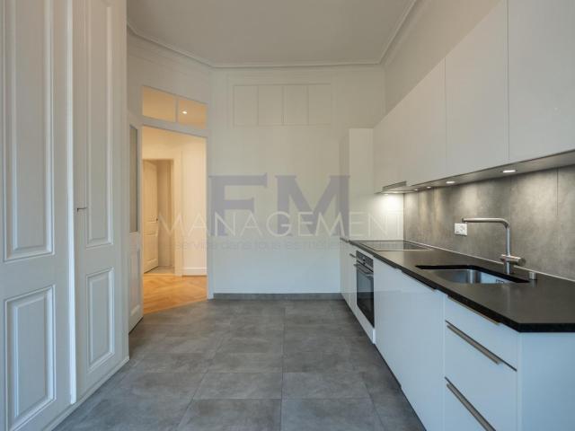Rue Jean Gabriel Eynard 3,5 pièces d'env. 76 m² au 2ème étage FM Management