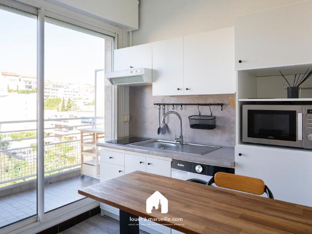 Rue Jean Mermoz, Marseille 13008
