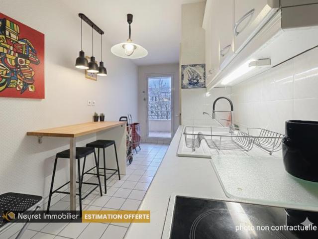 Rue Montesquieu, Immeuble récent, 3 pièces, terrasse, garage