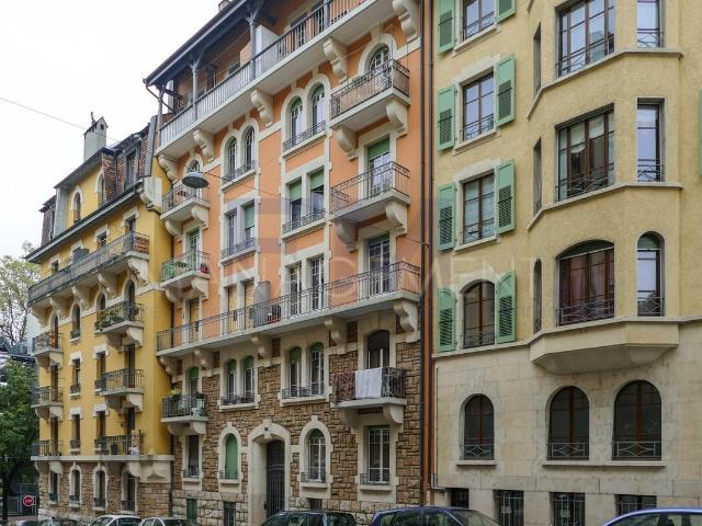 Rue Madame de Staël – 3 pièces d'env. 61 m² au rez inférieur FM Management