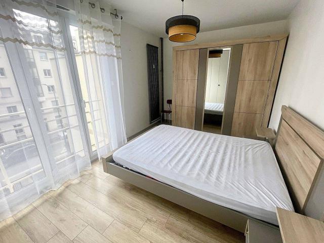 Rue Médéric 2P MEUBLE 43m²