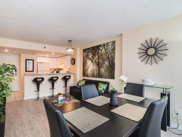 House to rent in Le Plateau Mont-Royal - Parking