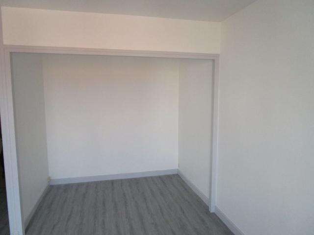 RUE PAUL VAILLANT COUTURIER, Reims