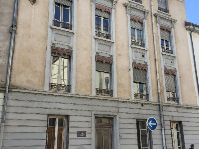 RUE VILLON 34