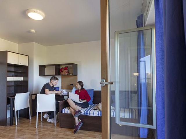 Rueil Malmaison, 117 rue Estienne d'Orves, 92500 Rueil Malmaison