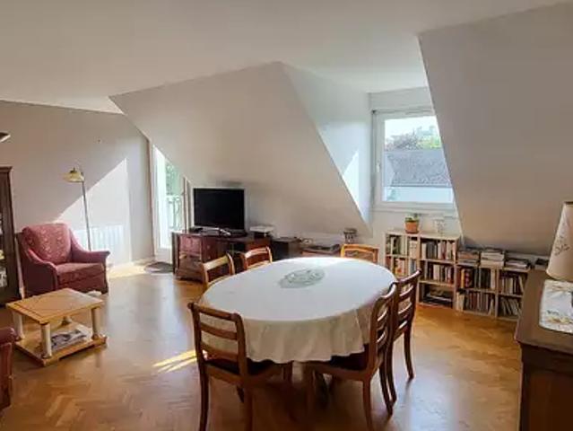 Rueil Malmaison 92500 Achat / Vente appartement 5 pièces t5 au dernier étage parking