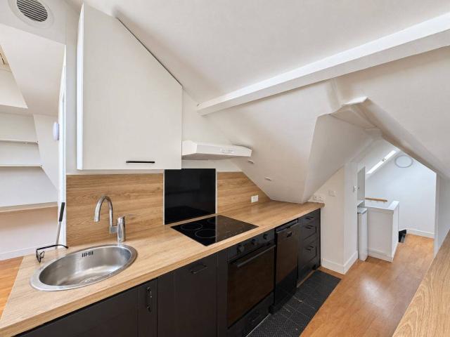 RUEIL MALMAISON – CENTRE VILLE – CHARMANT 2 PIÈCES EN DUPLE