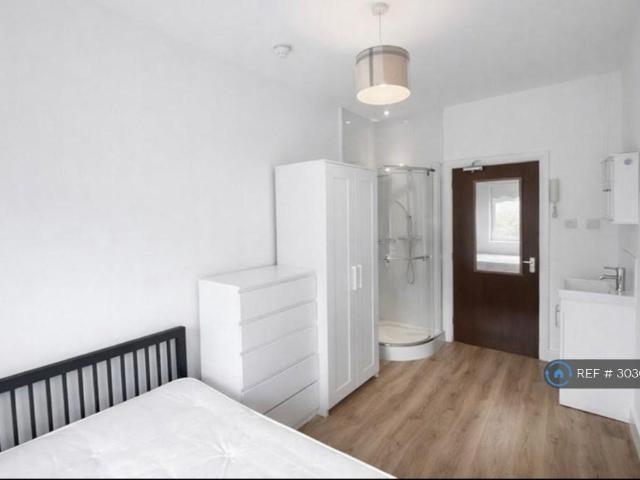 Rufford Street, London, N1 1 bed in a house share to rent £1,050 pcm £242 pw
