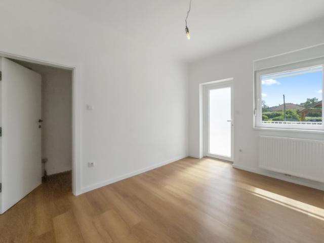 Ruhe hat ein Zuhause Bungalow mit sonnigem Garten & Entwicklungspotential in Ruhelage