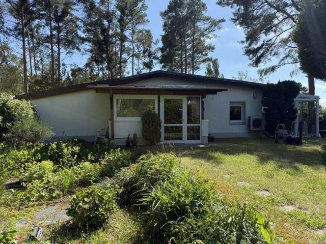 Ruhe, Platz und den Wald vor der Tür Wohnung für Zwei, die auch das Gärtnern lieben