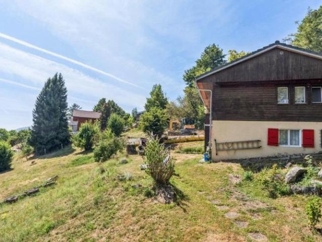 Ruhe, Seesicht und 8'000 CHF passives Einkommen pro Jahr: Ihr zukünftiges Zuhause in Villars Burquin