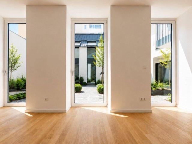 Ruheoase mit Privatgarten in Toplage nahe der Mariahilfer Straße