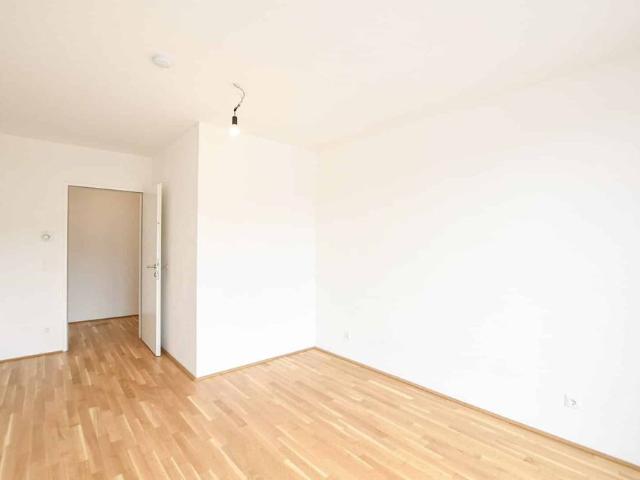 Ruhelage: 3 Zimmer Wohnung mit Loggia