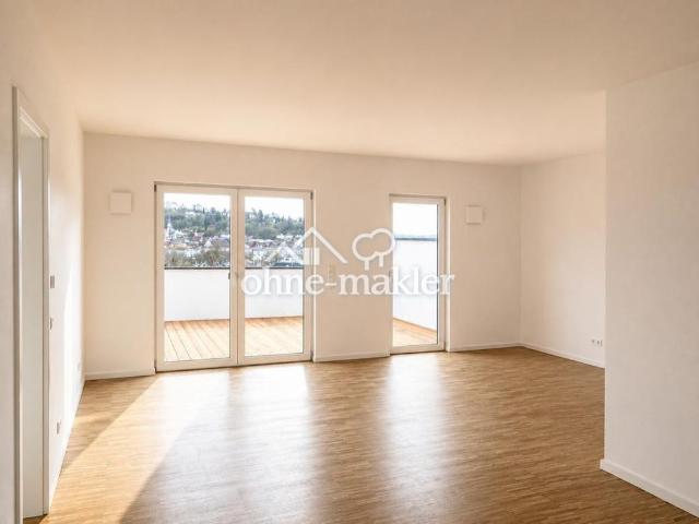 ruhig und komfortabel Wohnen mit Burgblick, große Terrasse