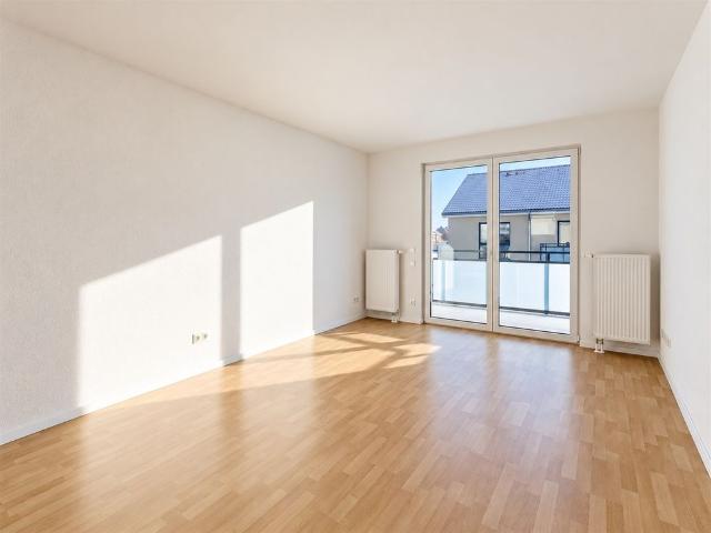 Ruhig wohnen im Grünen: 2 Zimmer Wohnung mit Balkon in Berlin Karow, sofort zum Einziehen