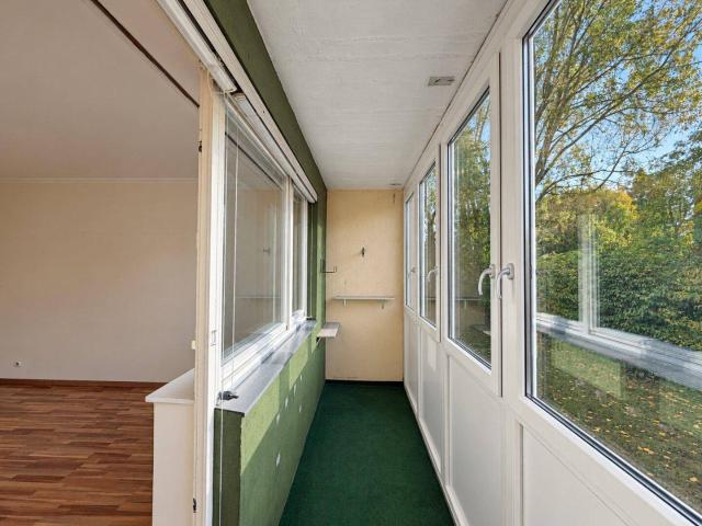 Ruhig wohnen in Graz Jakomini – 2 Zimmer Wohnung mit verglaster Loggia und Parkplatznutzung