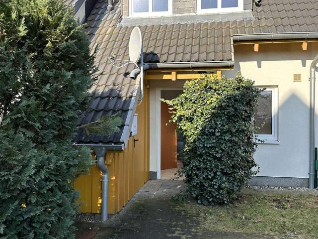 Ruhig wohnen vor den Toren Rostocks – gepflegtes 4 Zimmer Reihenhaus mit Garten in Bentwisch