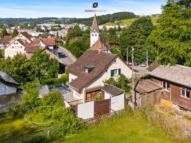 Ruhig wohnen. Vielseitig leben. 2 Wohneinheiten unter einem Dach
