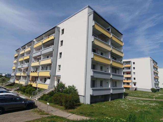 ruhig gelegen mit Balkon 4 Zimmer mit Gäste WC