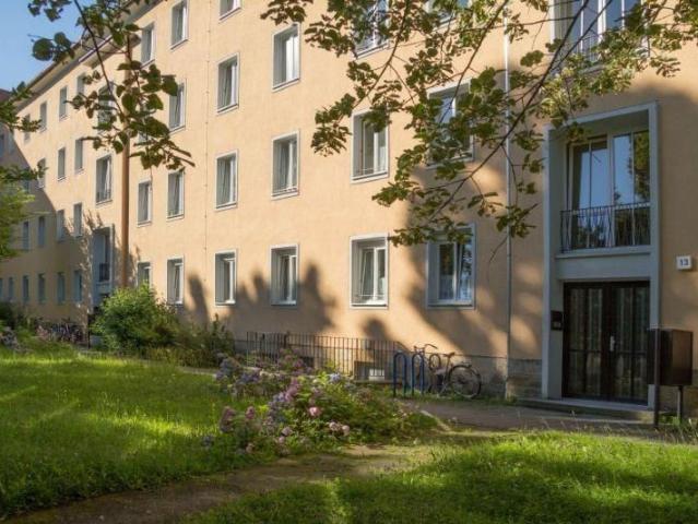 Ruhig gelegene 2 RWE mit Balkon!