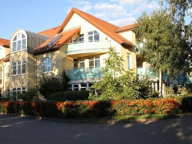 Ruhig gelegene 2 Raumwohnung im Erdgeschoss mit kleinem Garten, in kleiner grüner Wohnanlage Flexible Gestaltung nach Ihren Wünschen