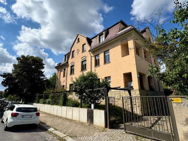 Ruhig gelegene 3 Zimmer Wohnung mit Balkon!