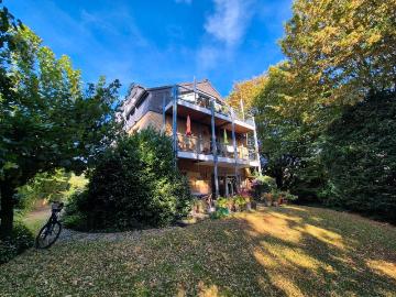 Gnadental, Neuss - Parkplatz