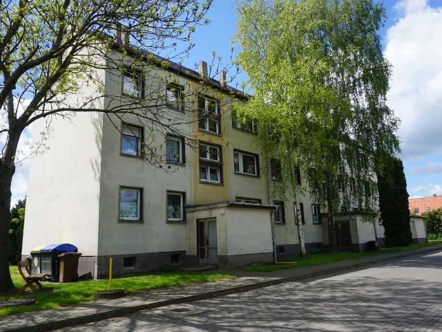Ruhig gelegenes Grundstück mit Mehrfamilienhaus in Schneidlingen zu verkaufen