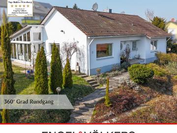 Ruhig gelegenes Einfamilienhaus mit Wintergarten und großzügigem Außenbereich!
